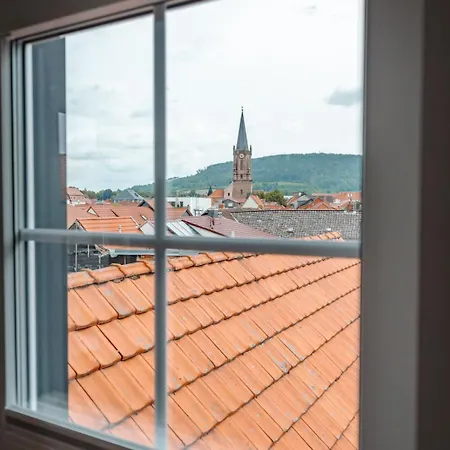 Drei Kirchenblick *